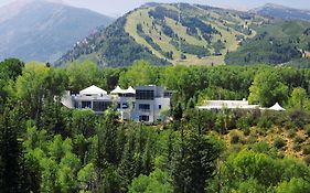 Aspen Meadows Hotel